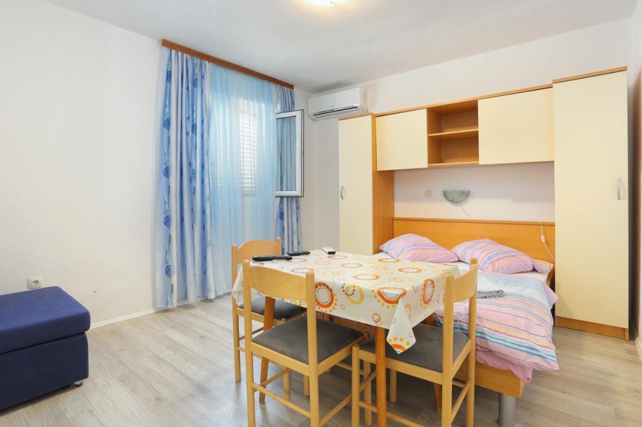 Apartments With A Parking Space Tucepi, Makarska - 6695 Exterior foto